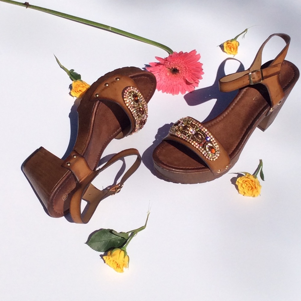 New Beautiful Boho Sandals Order A Size up